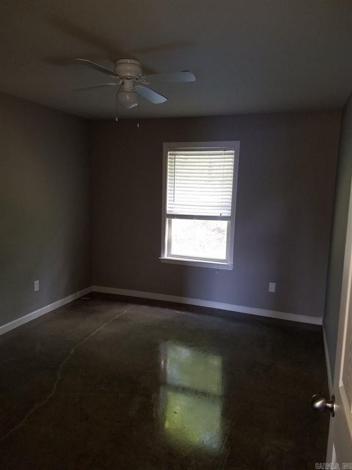 286 Bailey Rd - Photo 6 of 12