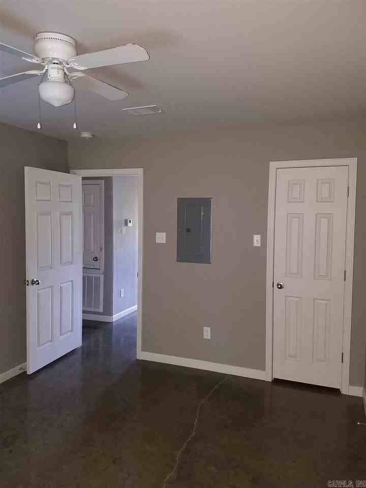 286 Bailey Rd - Photo 7 of 12
