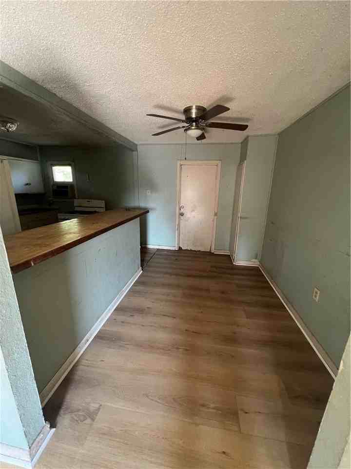 4609 Mokry Dr - Photo 2 of 9