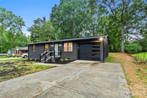 featured image of 562 Barrington Pl Nw