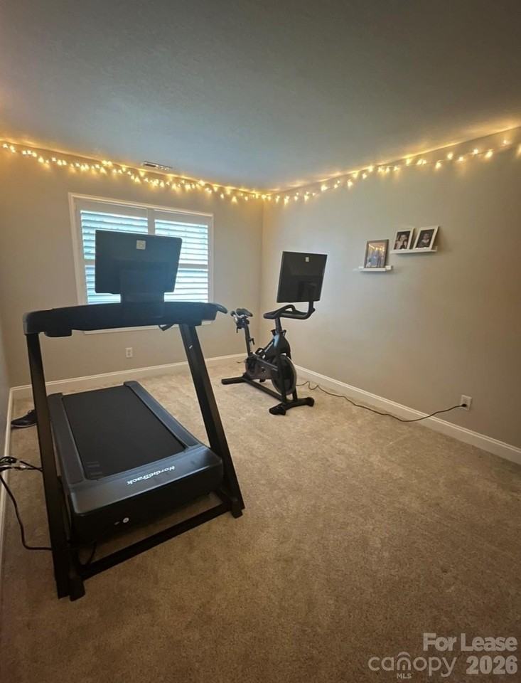 94 Foxden Dr #101 - Photo 4 of 15