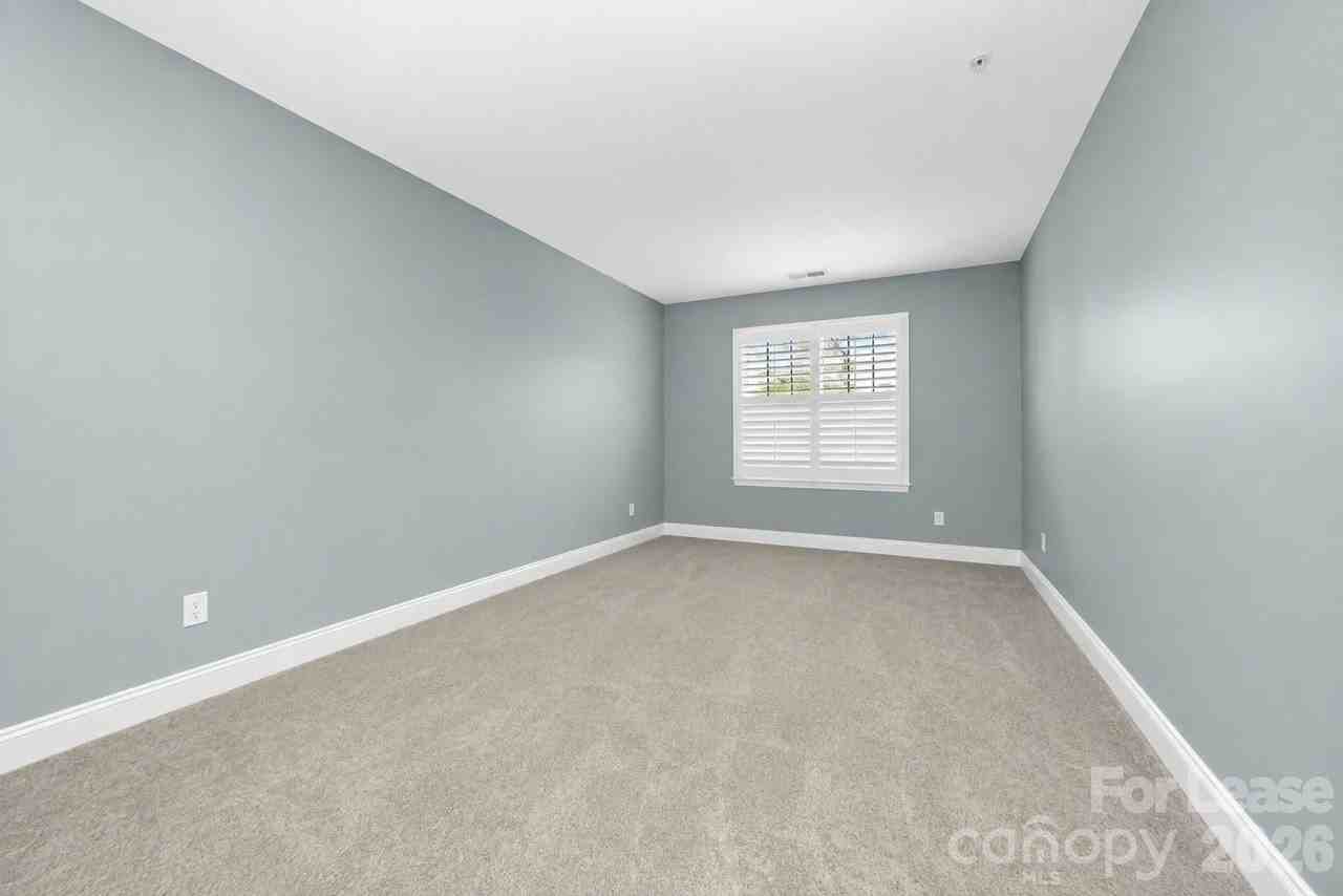 94 Foxden Dr #101 - Photo 7 of 15