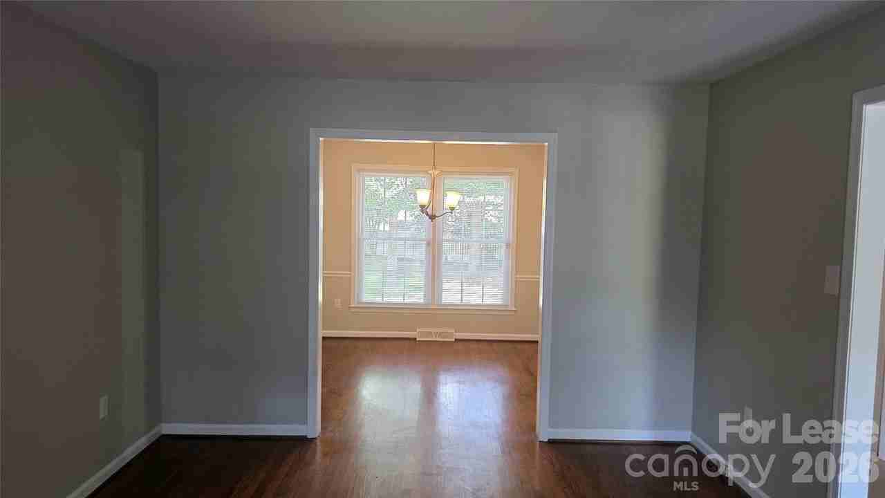 6504 Olde Savannah Rd - Photo 6 of 22