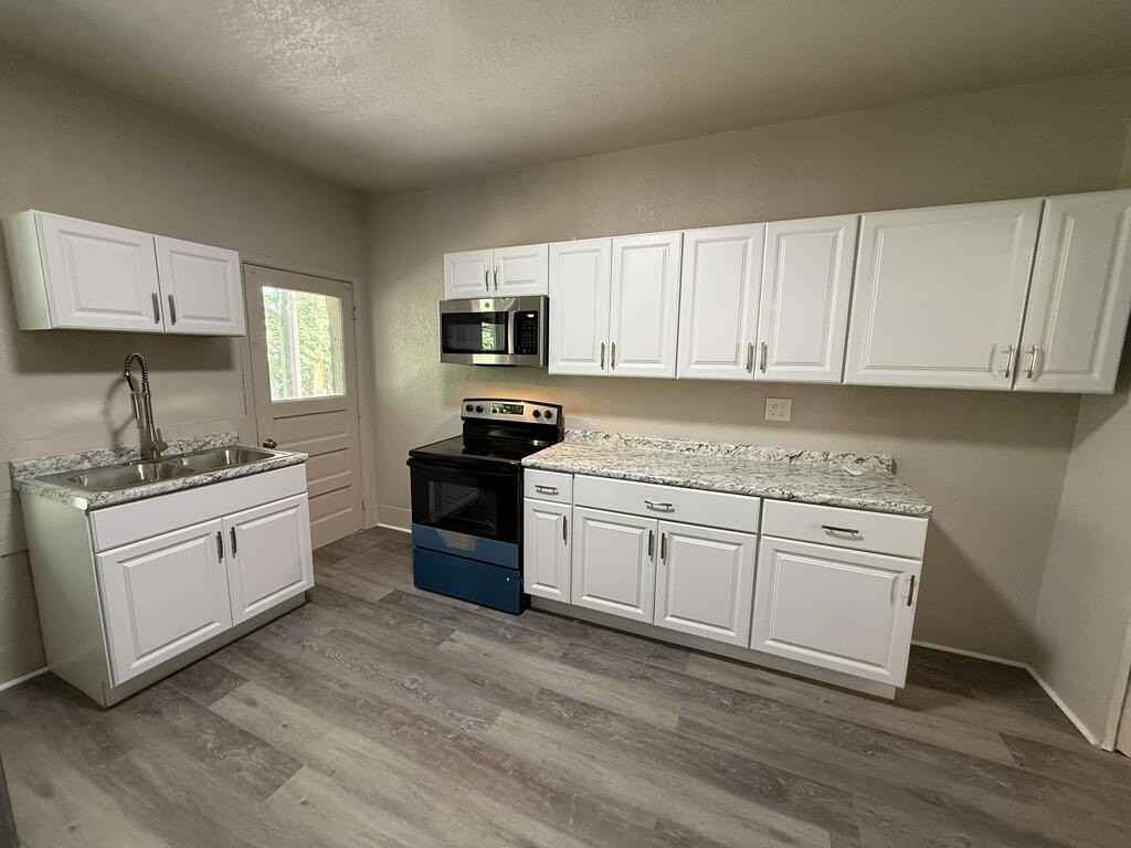 1247 Main St - Photo 7 of 20