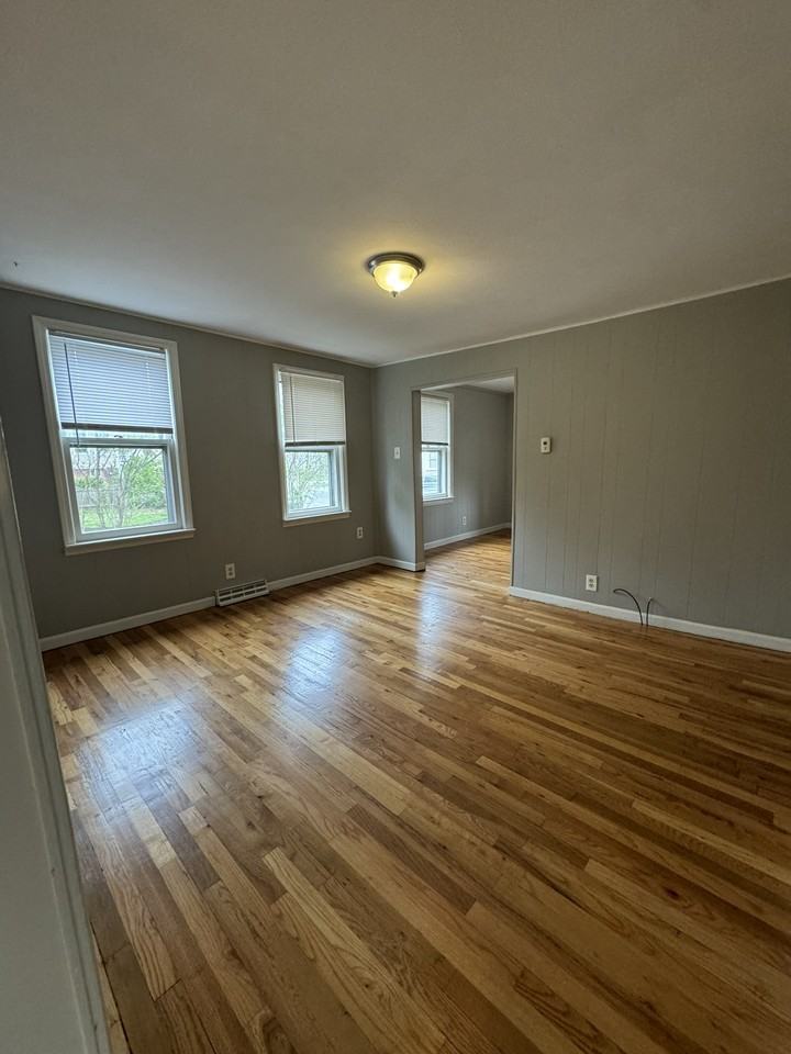 33 High St #1 - Photo 5 of 18
