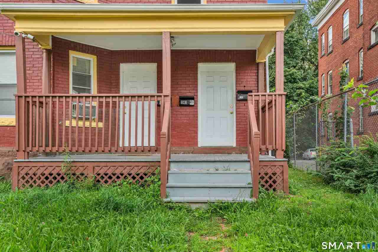 139 Homestead Ave #1stFL - Photo 2 of 28
