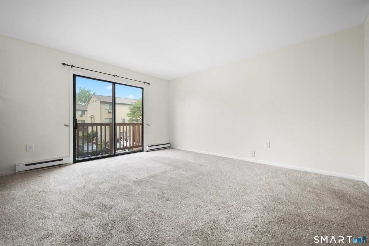 60 Lawn Ave #24 - Photo 5 of 25