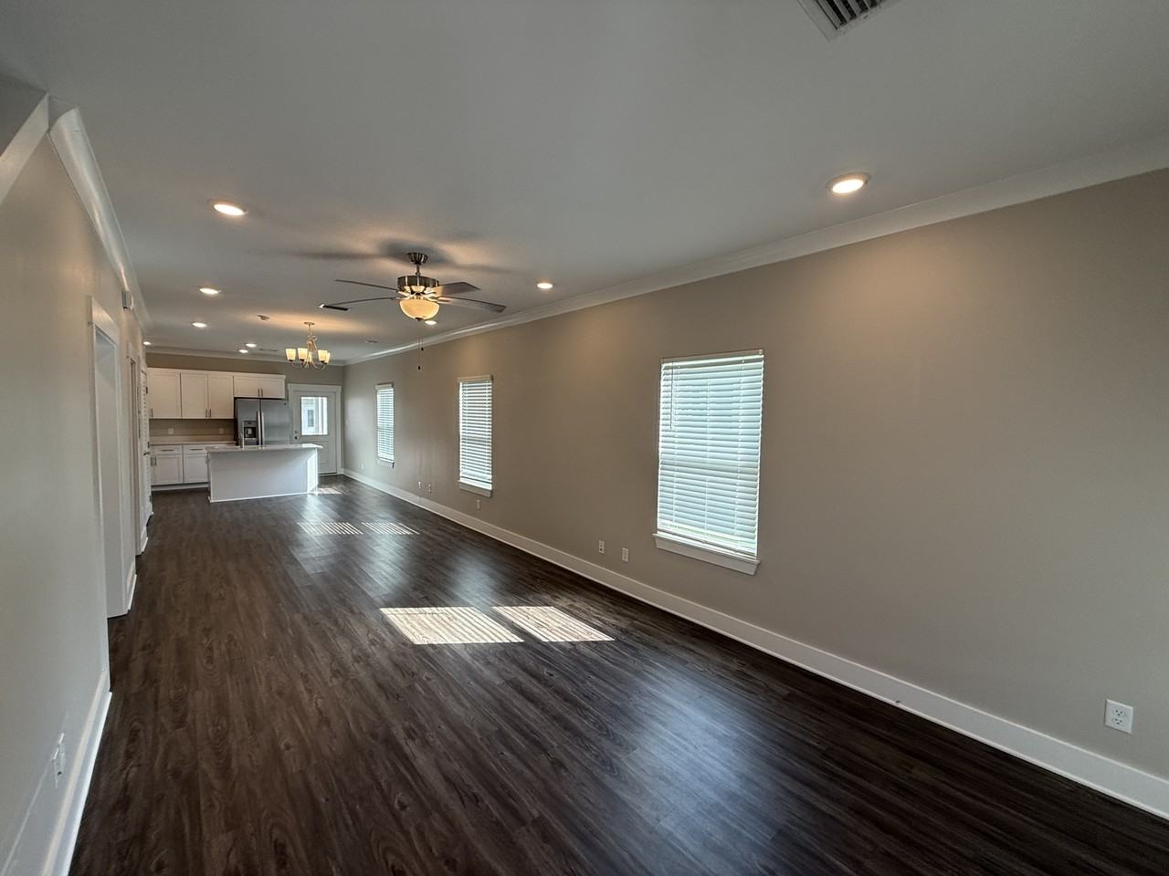 202 Date Palm Ln #1 - Photo 6 of 28