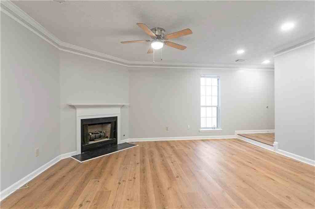 1041 Plantation Way Nw - Photo 2 of 18