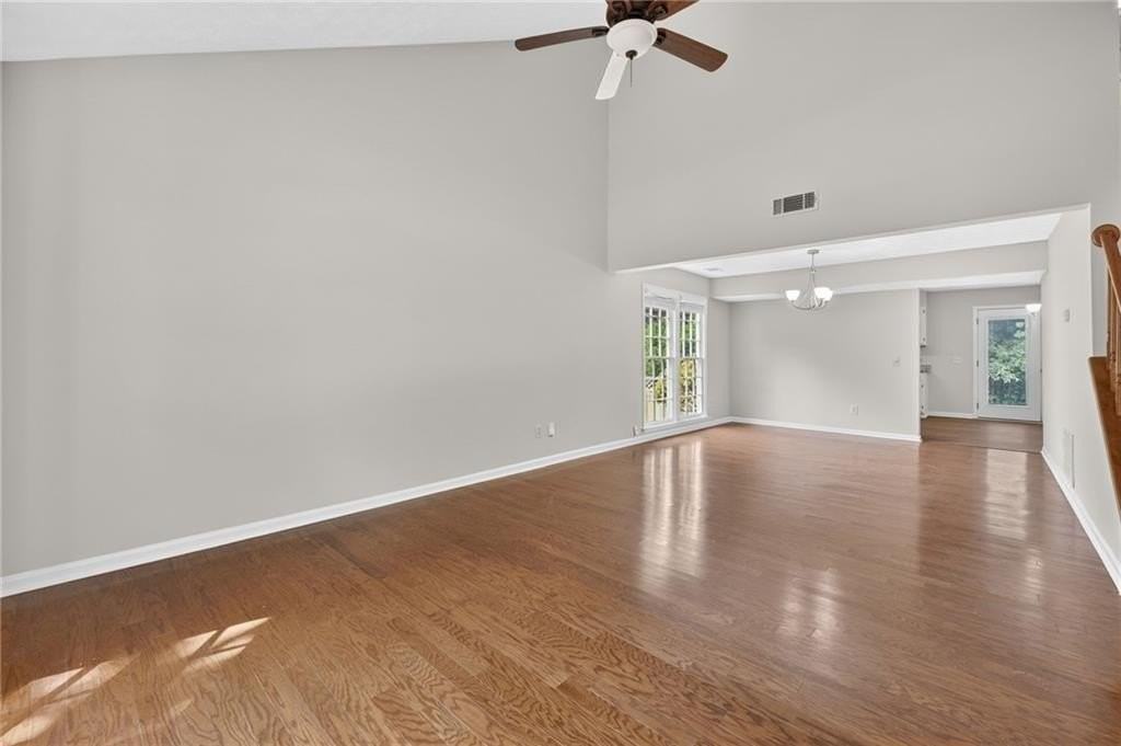 12110 Greenmont Walk - Photo 6 of 36
