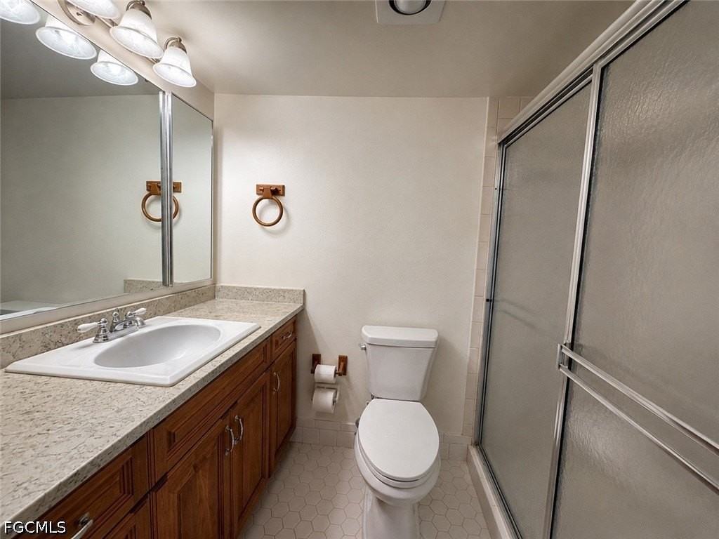 1356 Myerlee Country Club Blvd #3 - Photo 7 of 12