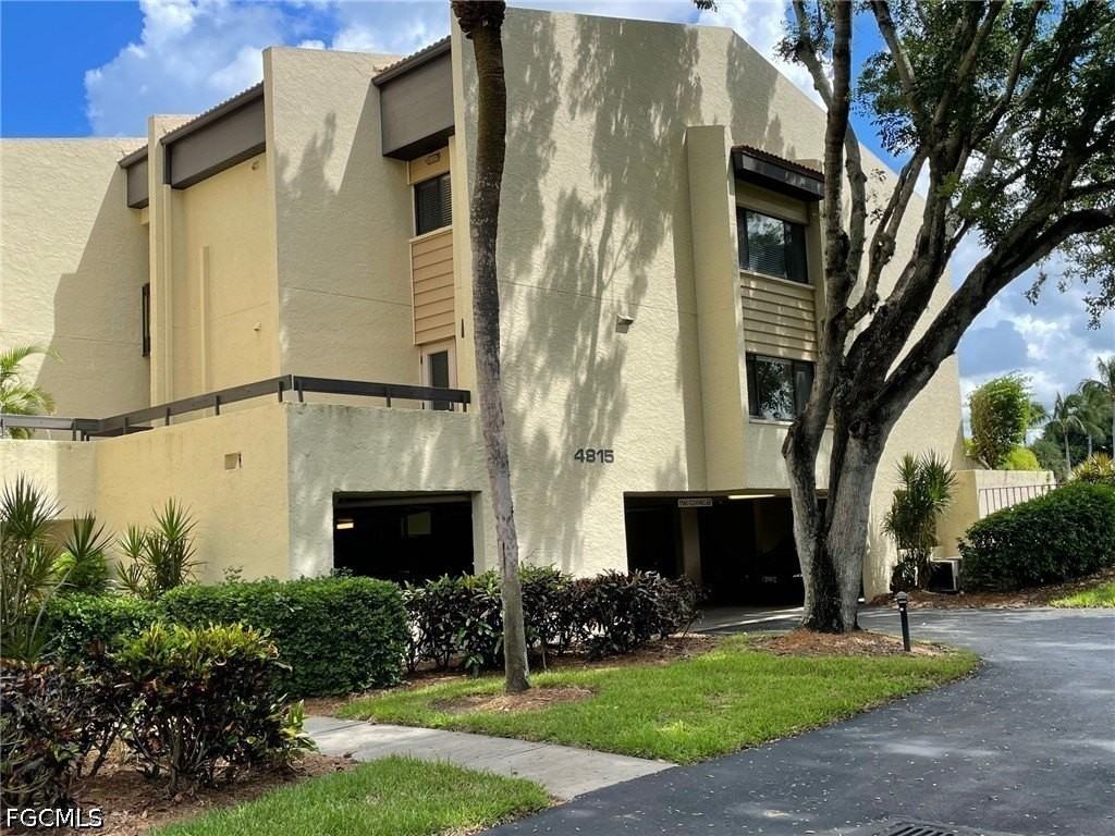 4821 S Landings Dr #205
