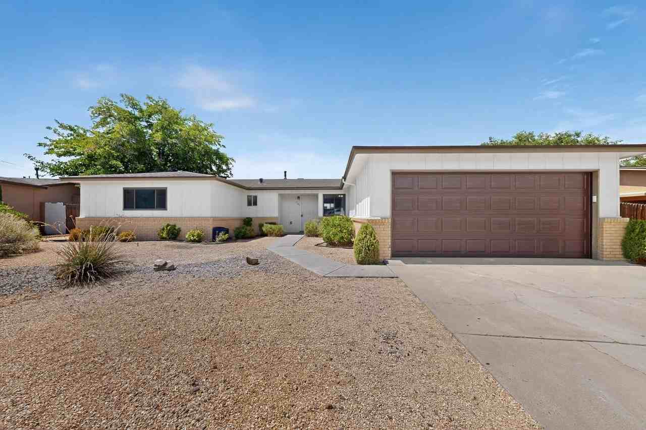 7101 Cindy Dr Ne - Photo 2 of 41