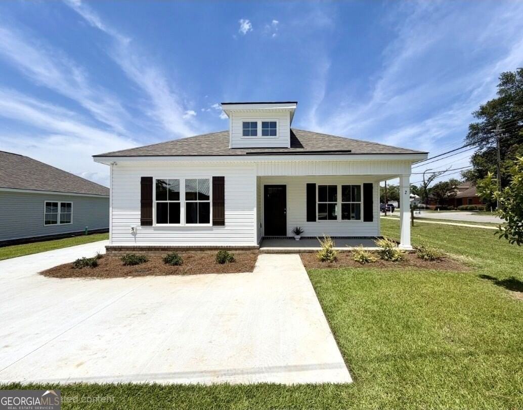 2 Roundtree St