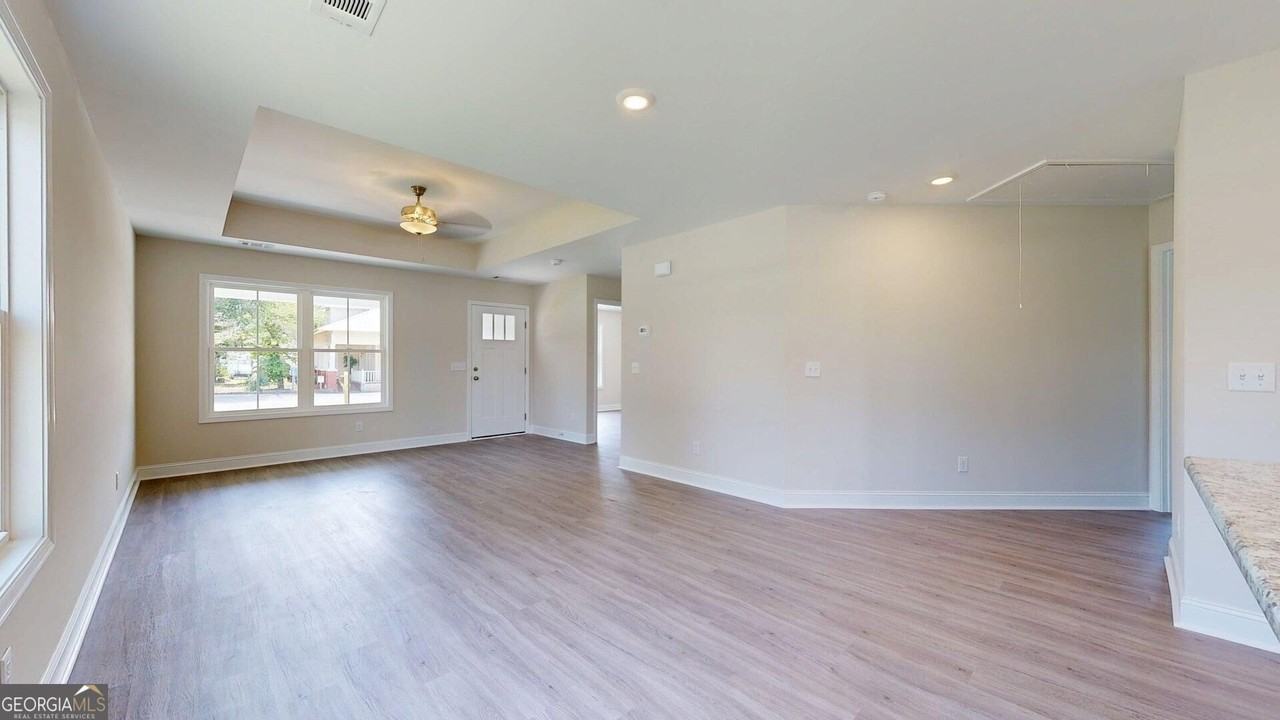 2 Roundtree St - Photo 3 of 20