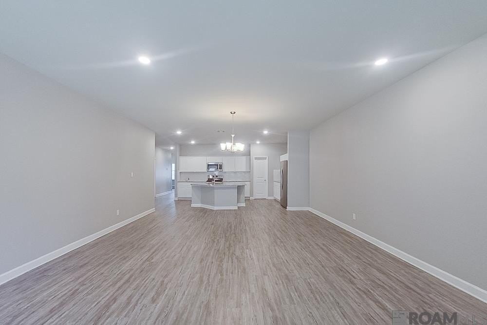 6425 Tiger Pointe Dr - Photo 3 of 19