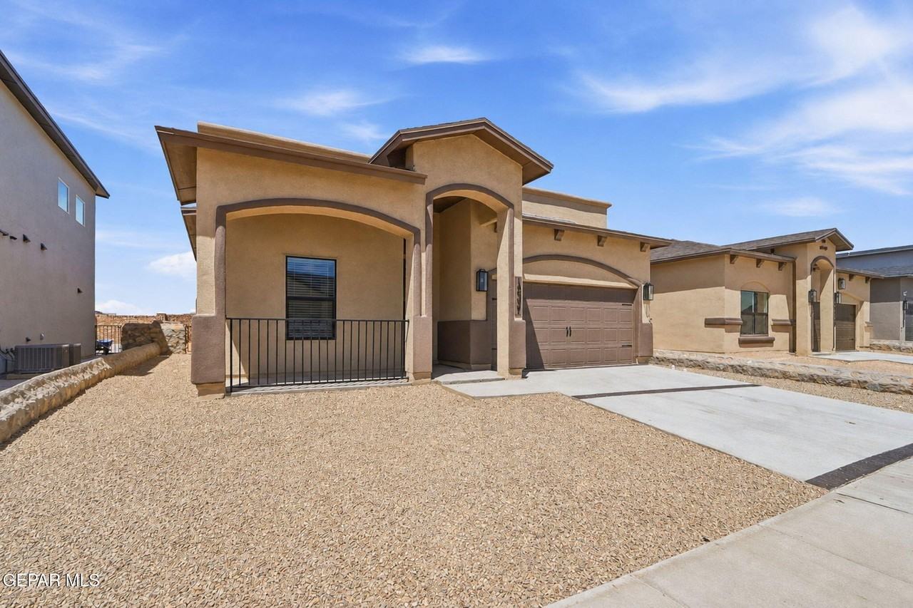 15337 Promise Ct - Photo 3 of 34