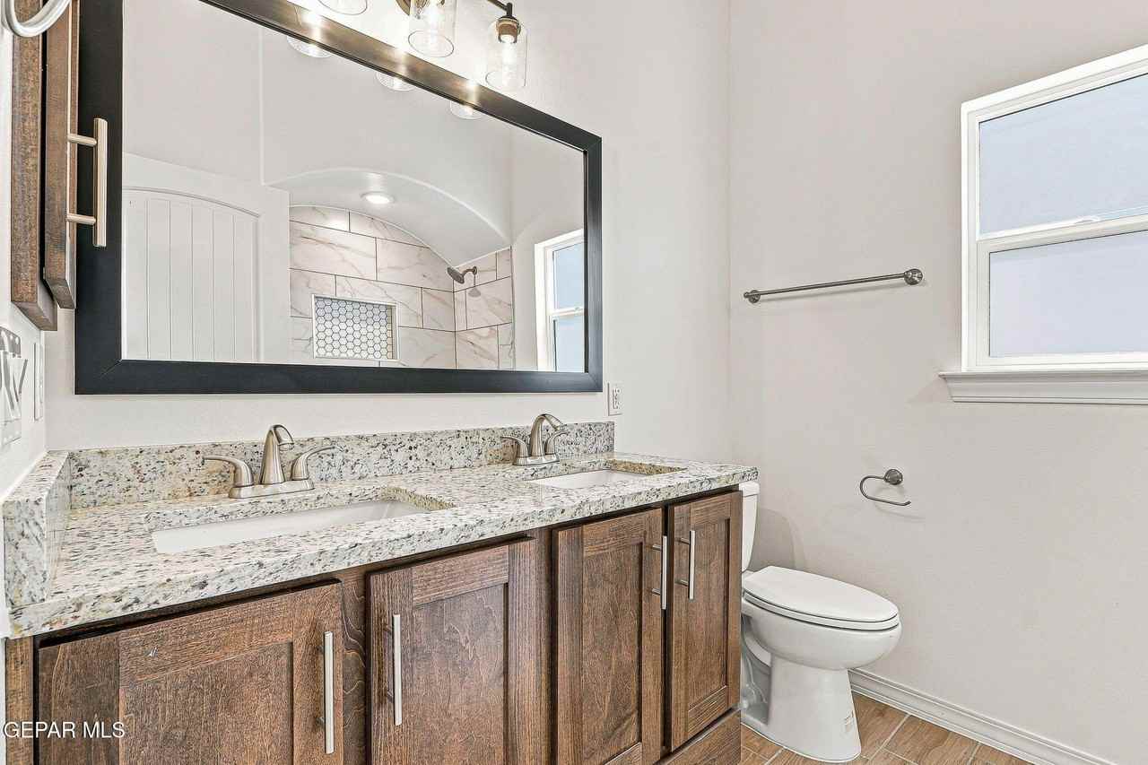 15337 Promise Ct - Photo 6 of 34
