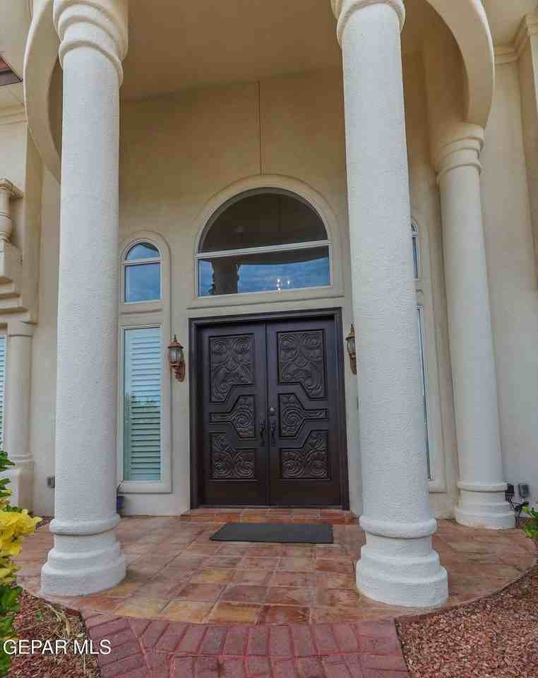 6528 Calle Placido Dr - Photo 2 of 50