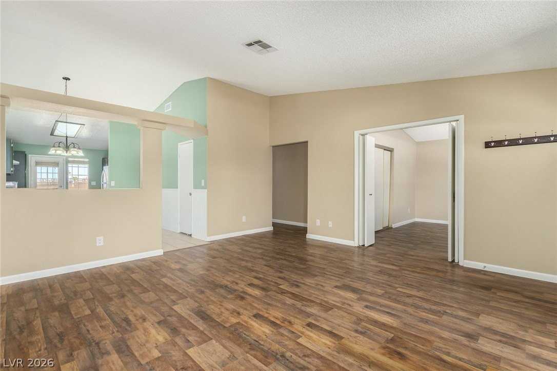 616 Jonathan Glen Way - Photo 6 of 30