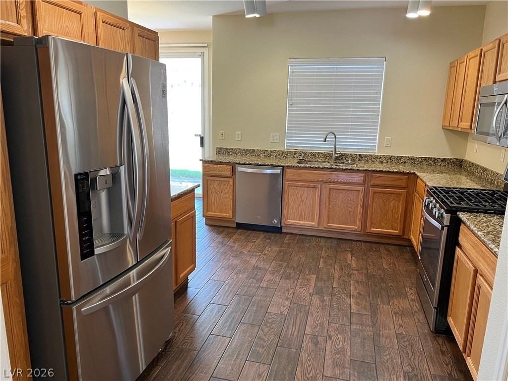3188 Robins Creek Pl - Photo 4 of 14