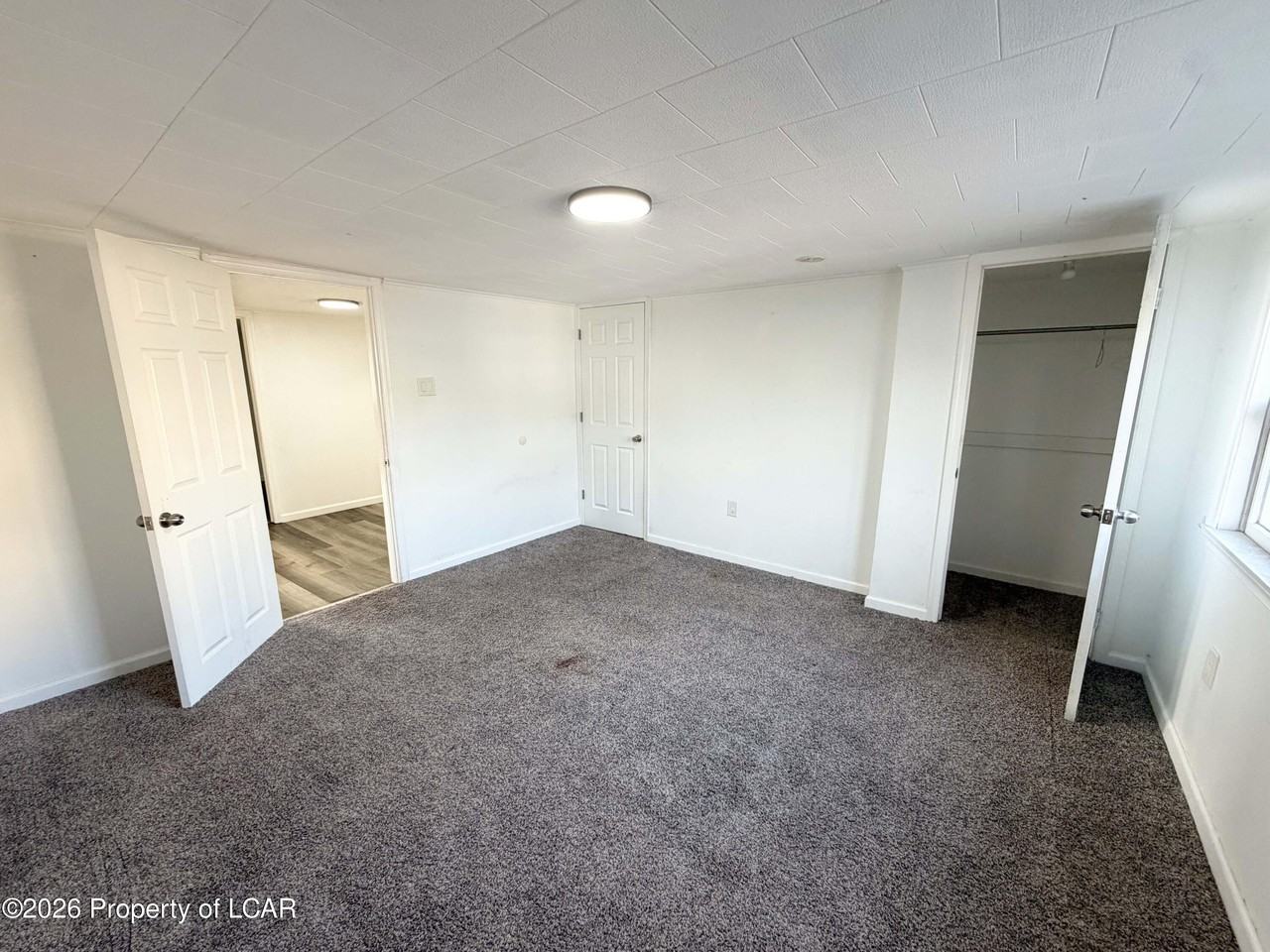 903 Cedar Ave - Photo 6 of 12