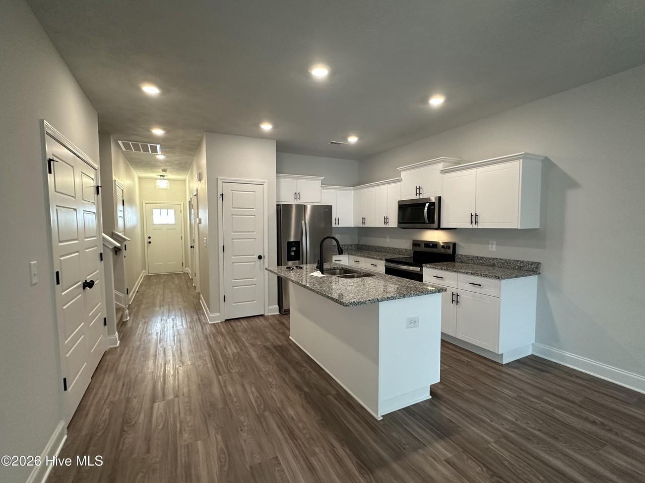 4272 Beautiful Pond Park - Photo 2 of 11