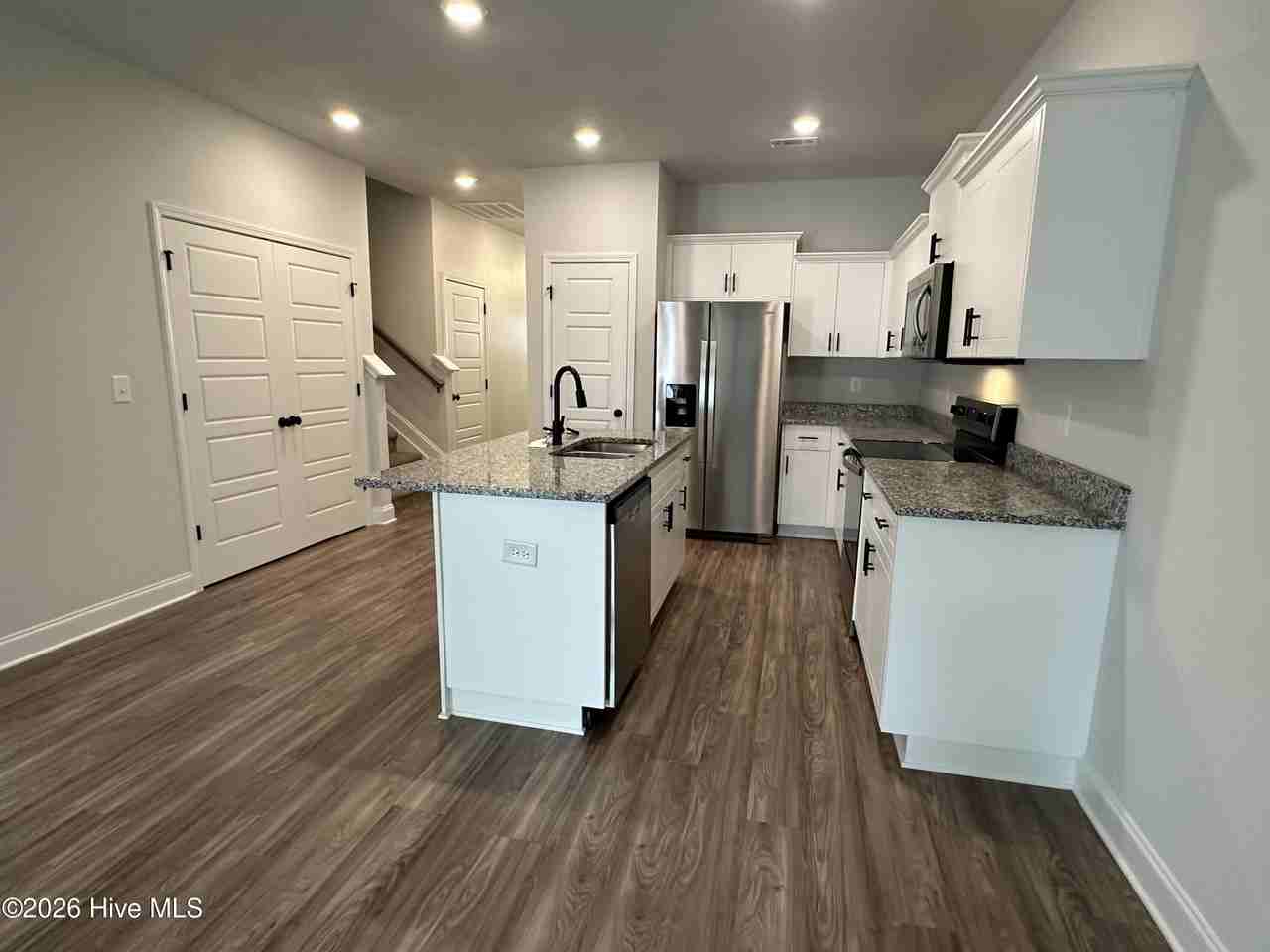 4272 Beautiful Pond Park - Photo 4 of 11