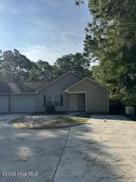 featured image of 211 Horn Rd