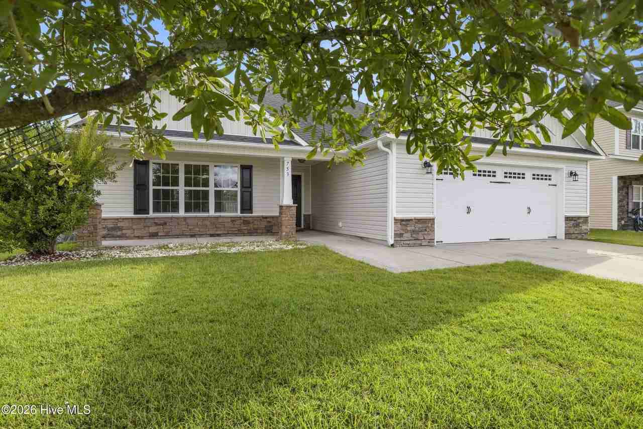 753 Radiant Dr - Photo 4 of 50