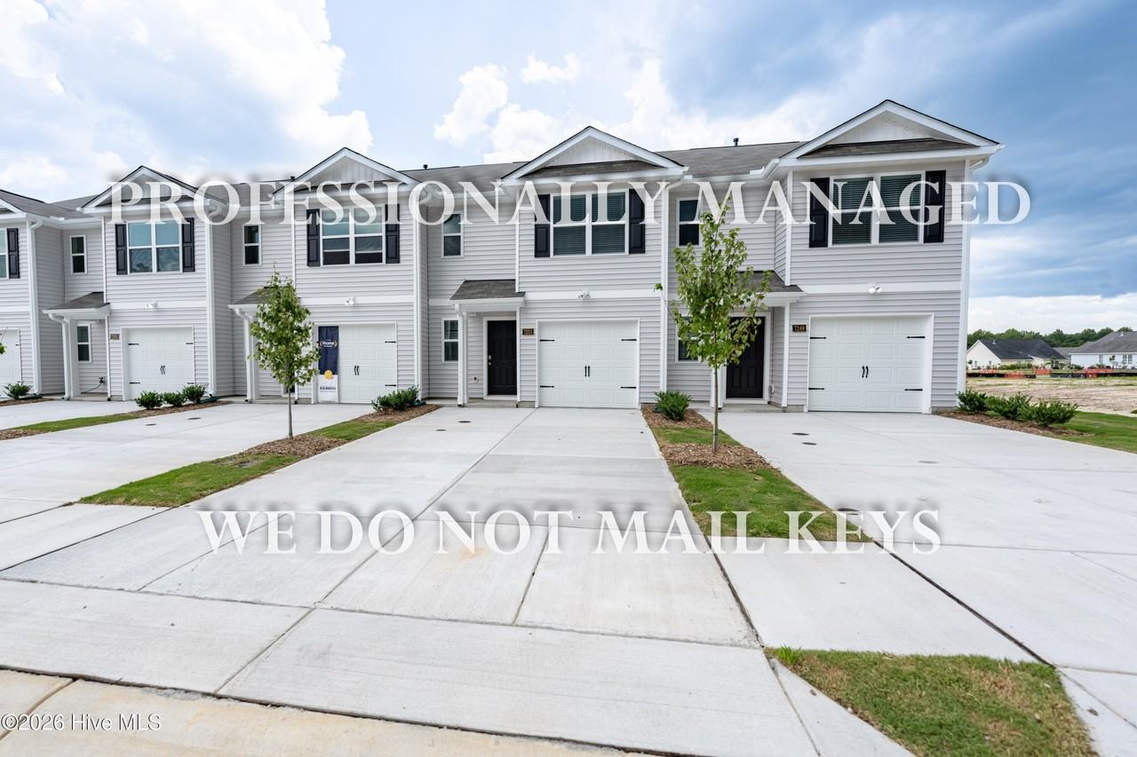 7253 Longleaf Rd - Photo 2 of 20