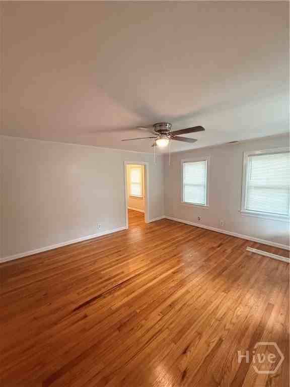 2117 E 58th St - Photo 2 of 14