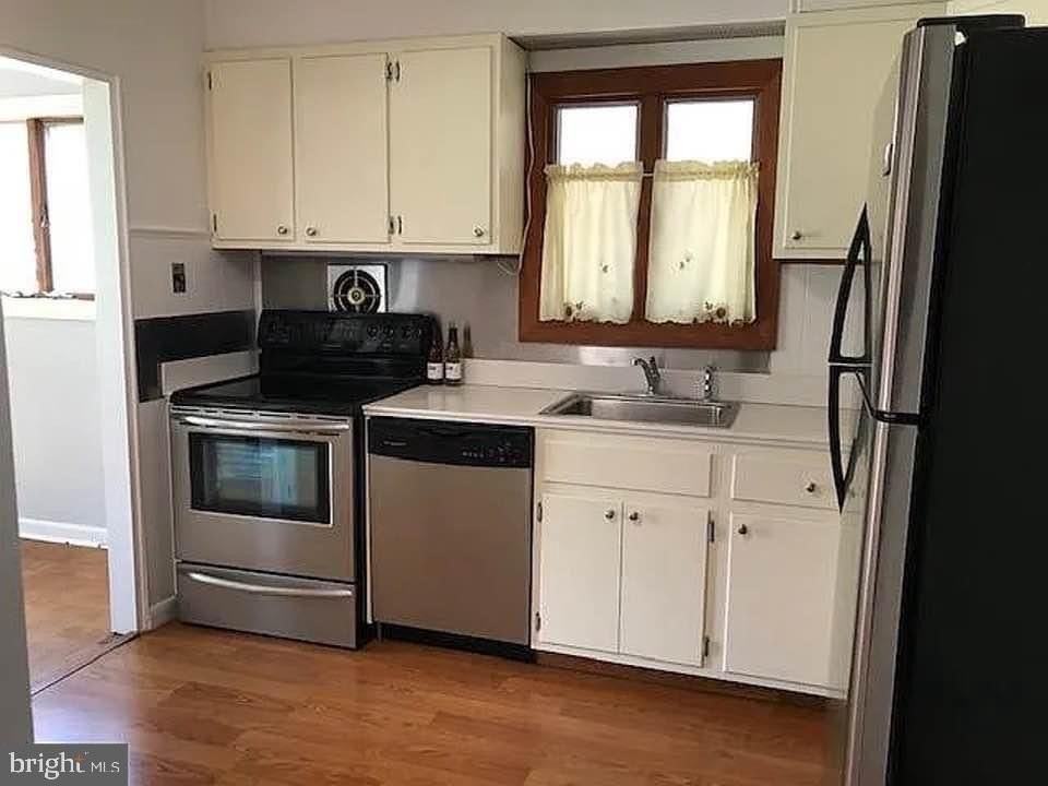 12 Homewood Rd - Photo 2 of 11