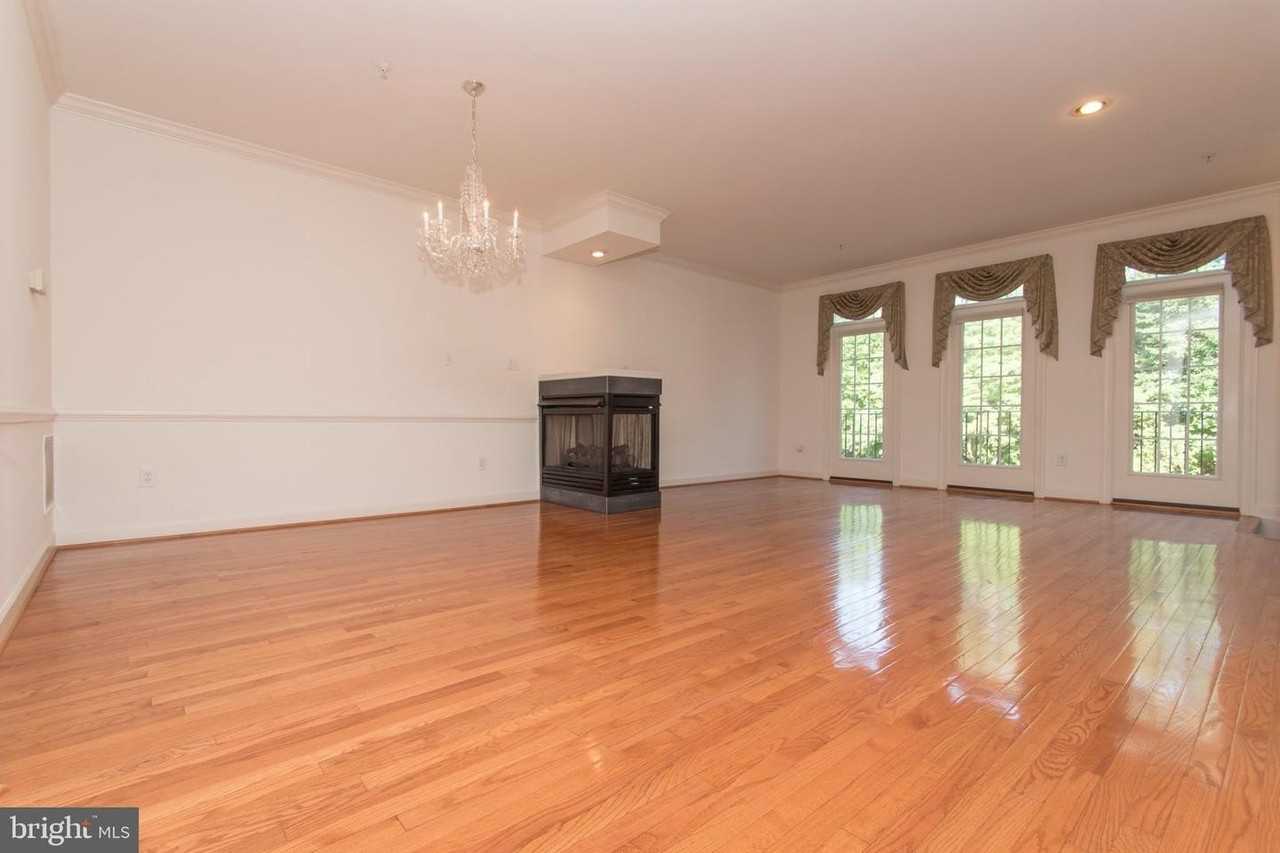 22 Calabash Ct - Photo 2 of 34