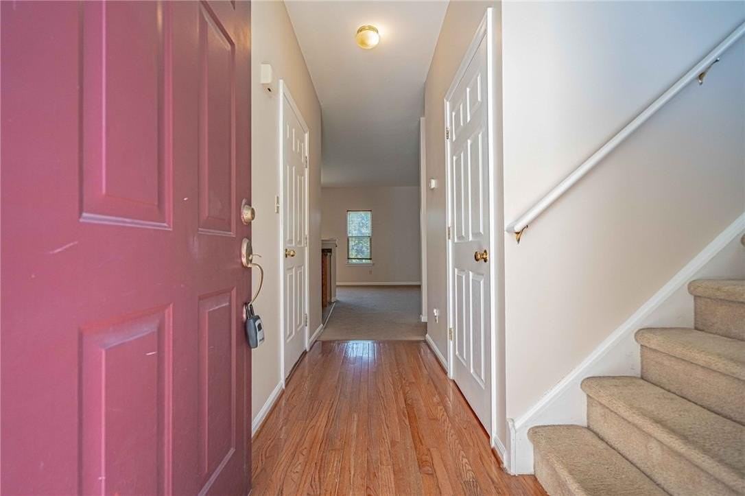 1147 Tudor Dr - Photo 6 of 32