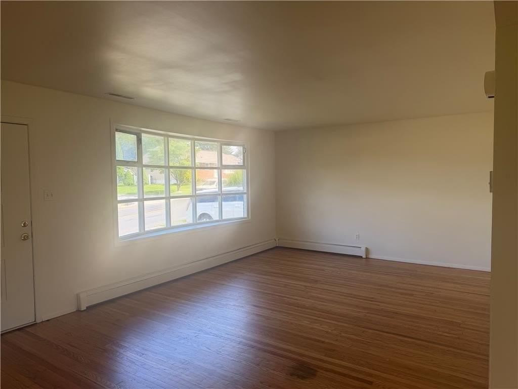 3410 Lehigh St - Photo 2 of 10