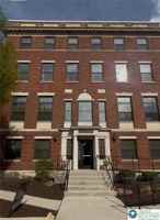 featured image of 528 N New St #19