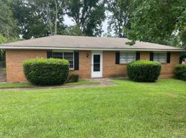 featured image of 204 Magnolia Dr
