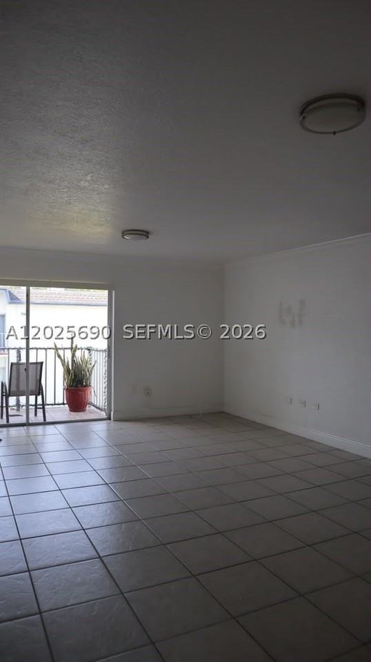 7235 Sw 94th Pl #J6 - Photo 4 of 12