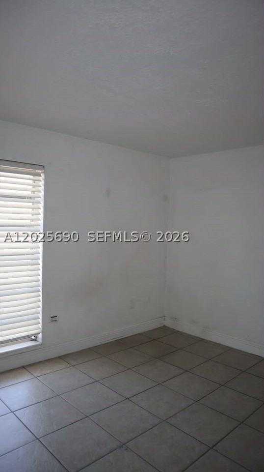 7235 Sw 94th Pl #J6 - Photo 6 of 12