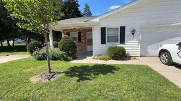 featured image of 409 E Warren St