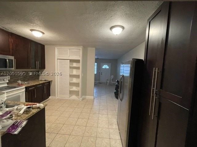 1575 Nw 60th Ave #B - Photo 3 of 7