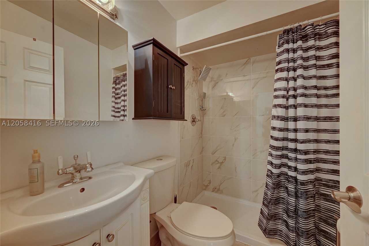 2523 Wabash Dr #0 - Photo 5 of 16