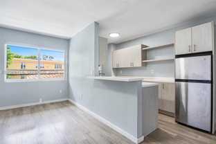 1135 8th St #8 - Photo 1 of 1