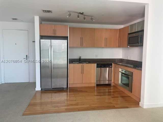300 S Biscayne Blvd #T2303
