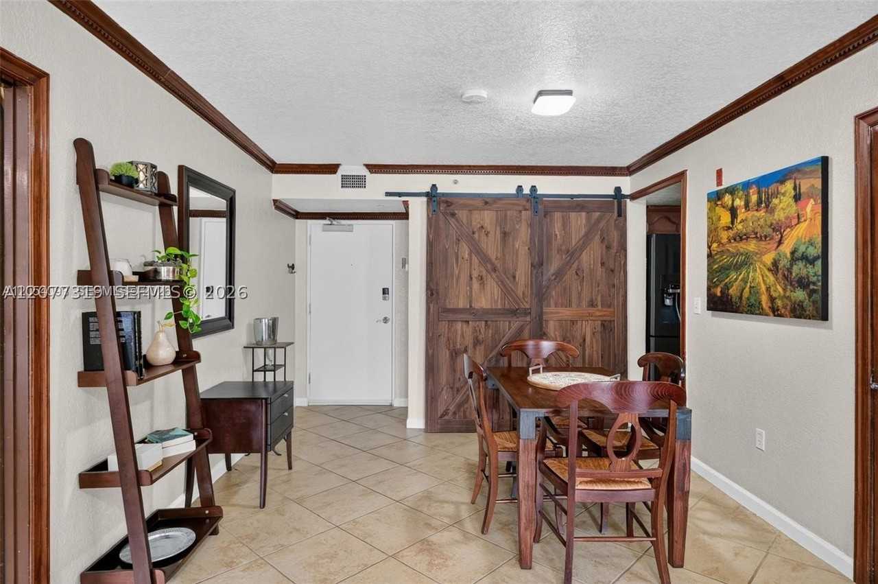 1060 Nw 7th St #205 - Photo 5 of 23