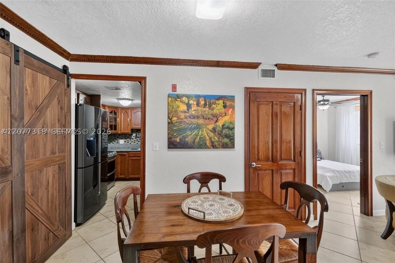 1060 Nw 7th St #205 - Photo 6 of 23