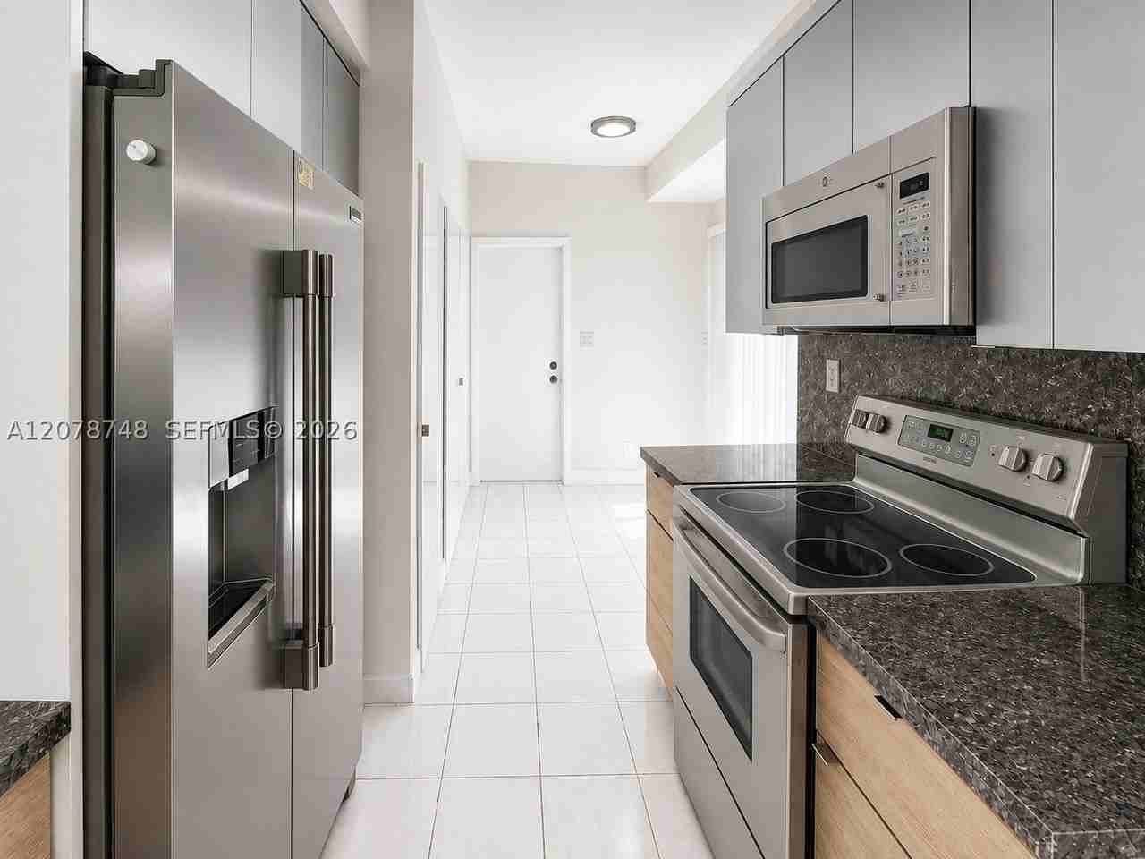 8210 Nw 191st Ln #19L - Photo 5 of 21