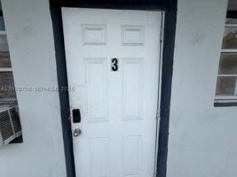 featured image of 7638 N Miami Ave #3