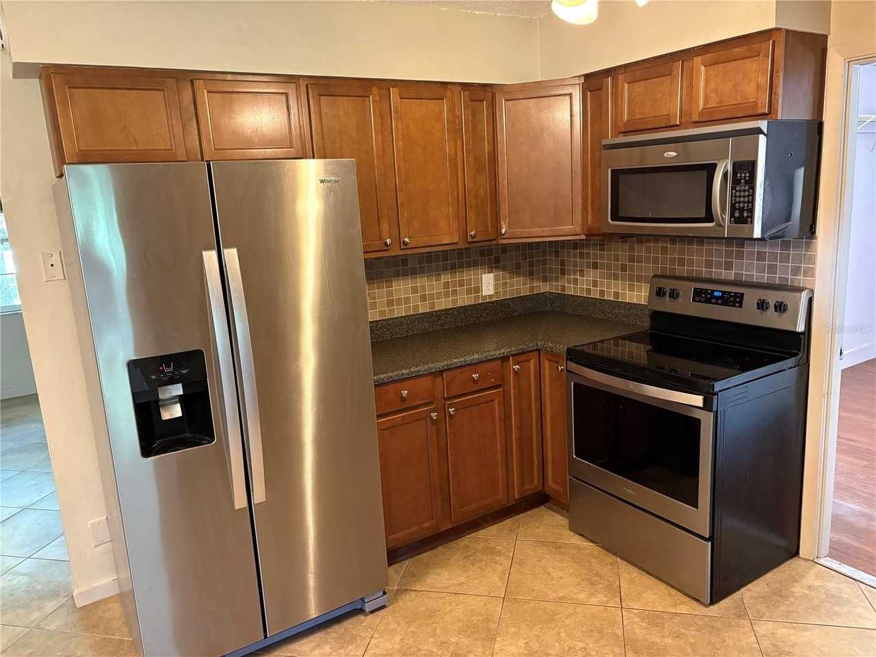 6024 48th Avenue Dr E - Photo 6 of 30